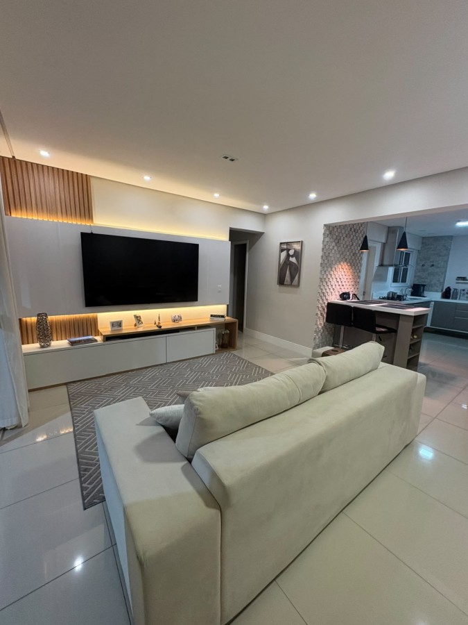 Apartamento para Venda, em S�o Jos� dos Campos, bairro Jardim das Industrias, 3 dormit�rios, 2 banheiros, 1 su�te, 2 vagas